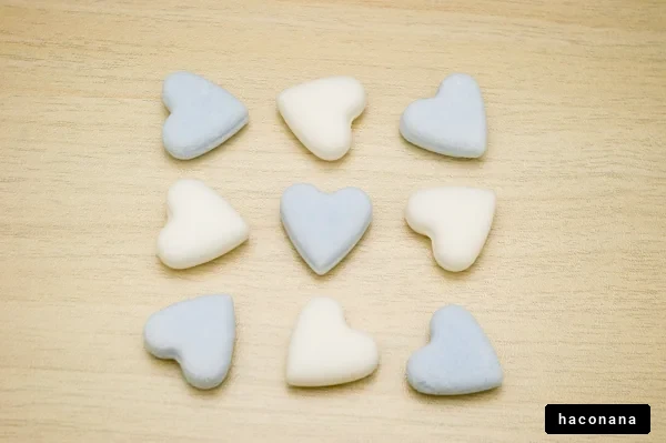 ハート型のお菓子の並び